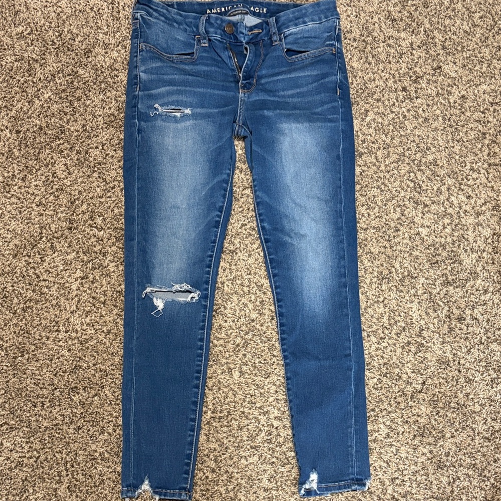 American Eagle Outfitters Women's Distressed Blue Skinny Jeans